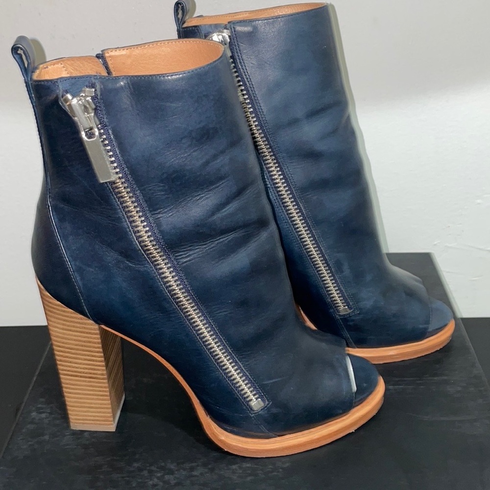 Rachel Zoe Bootie